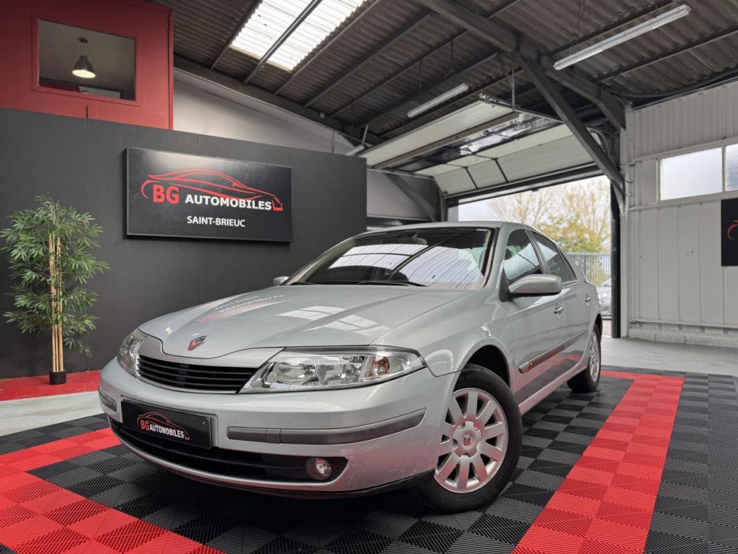 Renault Laguna 1.9 dCi 120 CH PRIVILEGE - GARANTIE 6 MOIS